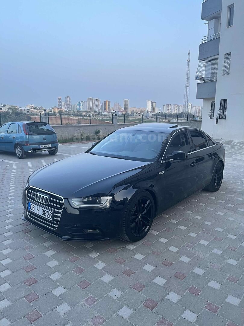 Sahibinden Audi A4 Sedan 2.0 TDI 2012 Model Adana 300.000 km Siyah 5