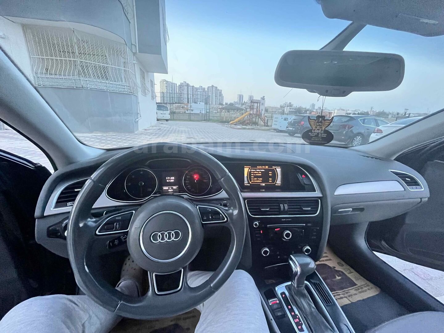 Sahibinden Audi A4 Sedan 2.0 TDI 2012 Model Adana 300.000 km Siyah 1