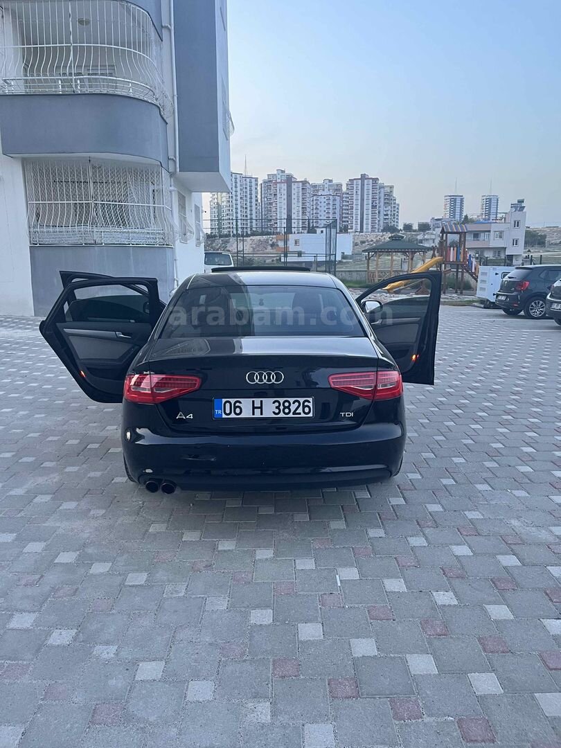 Sahibinden Audi A4 Sedan 2.0 TDI 2012 Model Adana 300.000 km Siyah 3