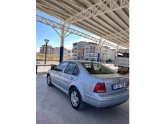 Sahibinden Volkswagen Bora 1.6 Pacific 2004 Model  344.000 km Mavi