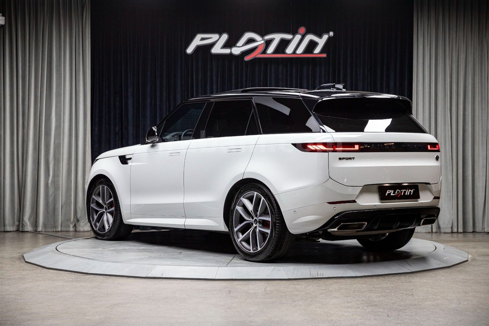 2023 LAND ROVER RANGE ROVER SPORT 3.0 DYNAMIC SE 4