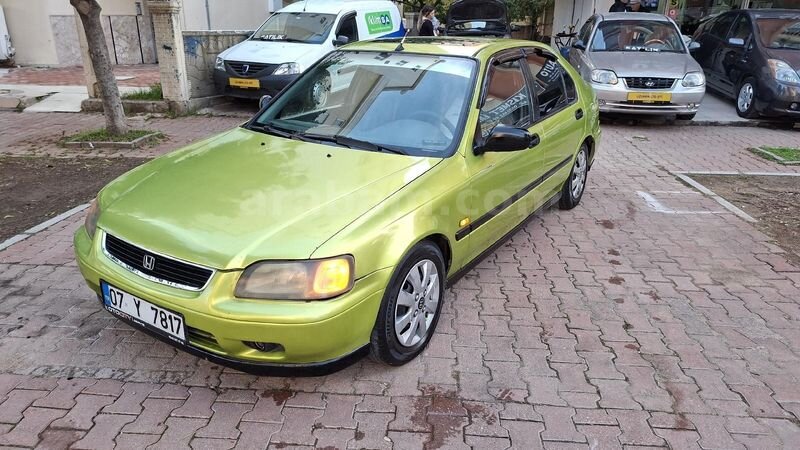 Galeriden Honda Civic 1.6 LS 1996 Model Antalya 350.000 km Yeşil (metalik)