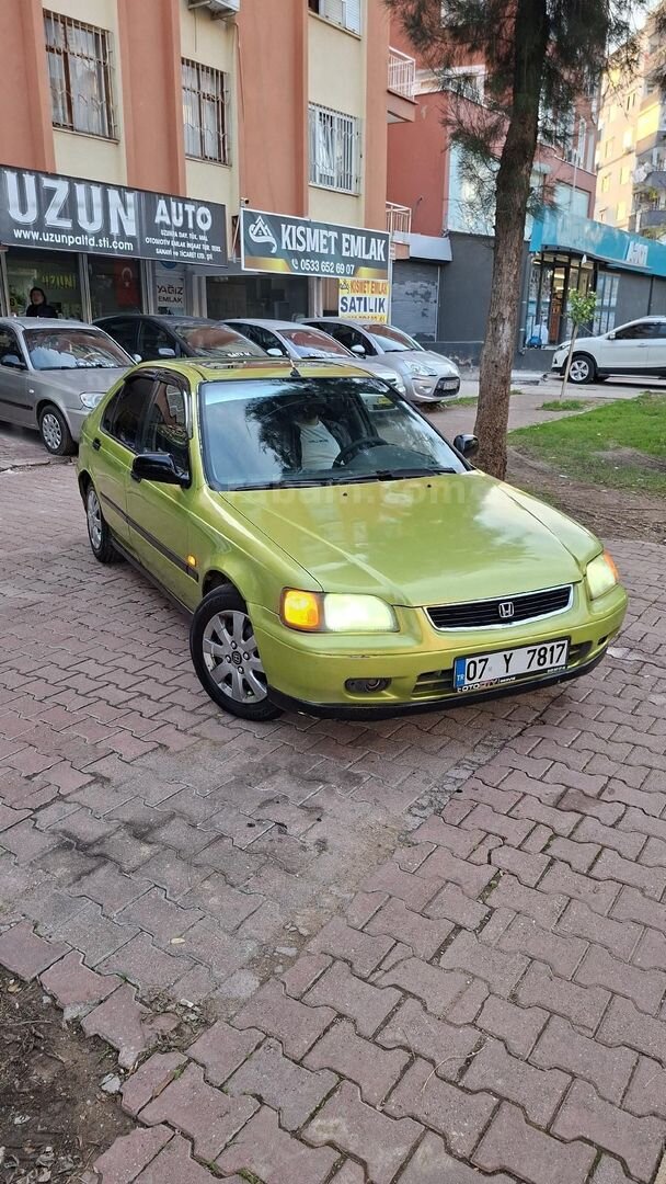 Galeriden Honda Civic 1.6 LS 1996 Model Antalya 350.000 km Yeşil (metalik) 6