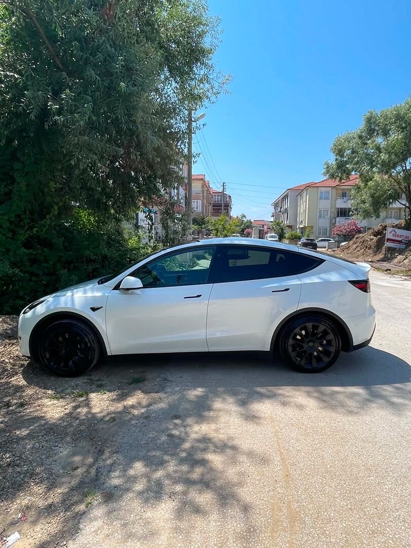 Sahibinden Tesla Model Y Standart (Juniper) 2024 Model Sakarya 37.800 km Bej 7