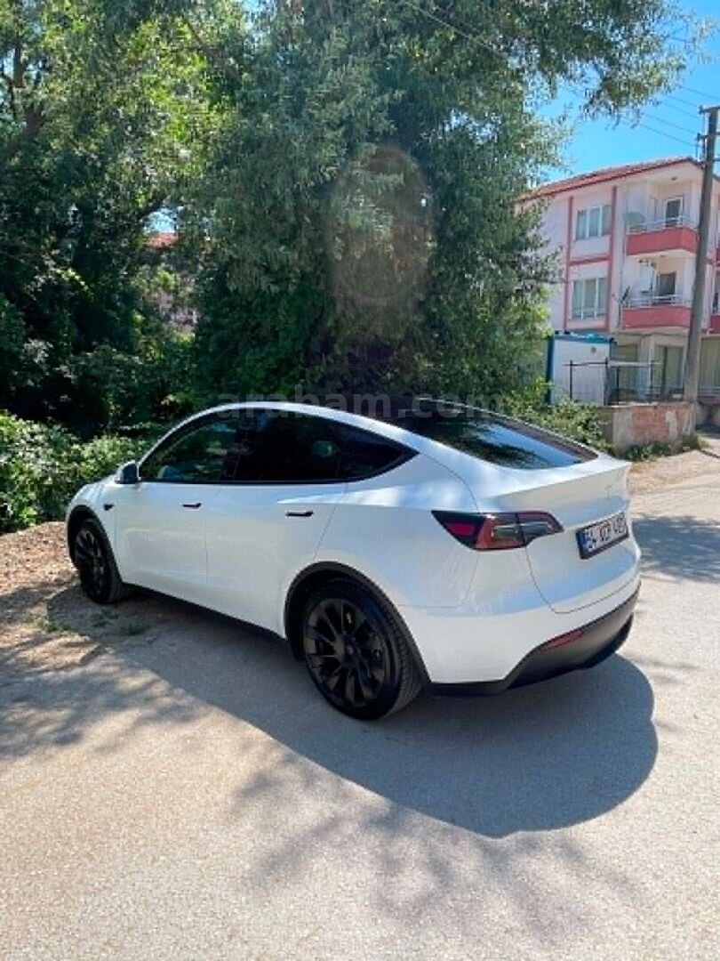 Sahibinden Tesla Model Y Standart (Juniper) 2024 Model Sakarya 37.800 km Bej 6