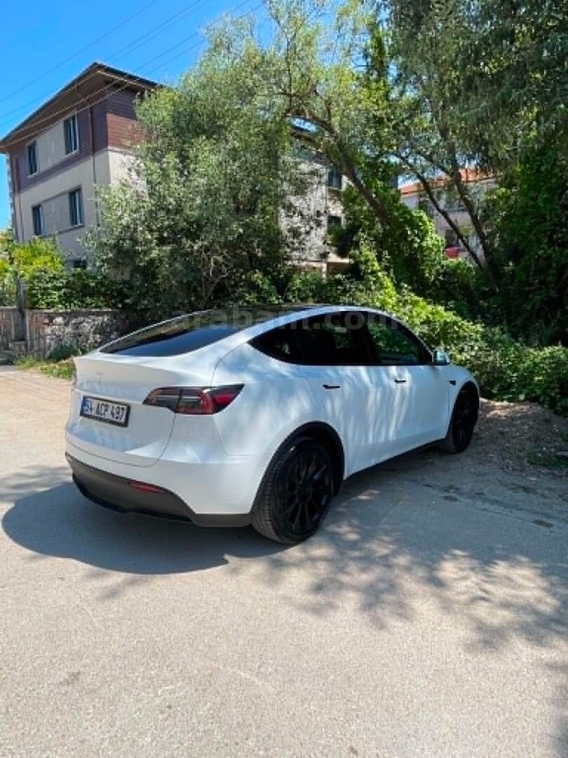 Sahibinden Tesla Model Y Standart (Juniper) 2024 Model Sakarya 37.800 km Bej 4