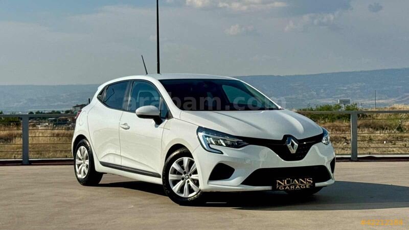 Galeriden Renault Clio 1.0 TCe Joy 2022 Model Denizli 71.000 km Beyaz