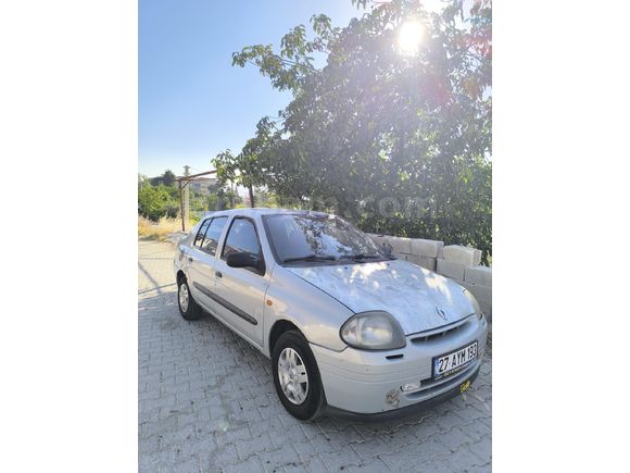 Sahibinden Renault Clio 1.4 RNA 2001 Model