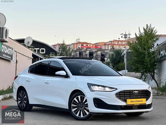 MEGA OTO'DAN 2024 FORD FOCUS 1.5ECOBLUE TİTANİUM STİL''HATASIZ''