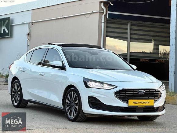 MEGA OTO'DAN 2024 FORD FOCUS 1.5ECOBLUE TİTANİUM STİL''HATASIZ''
