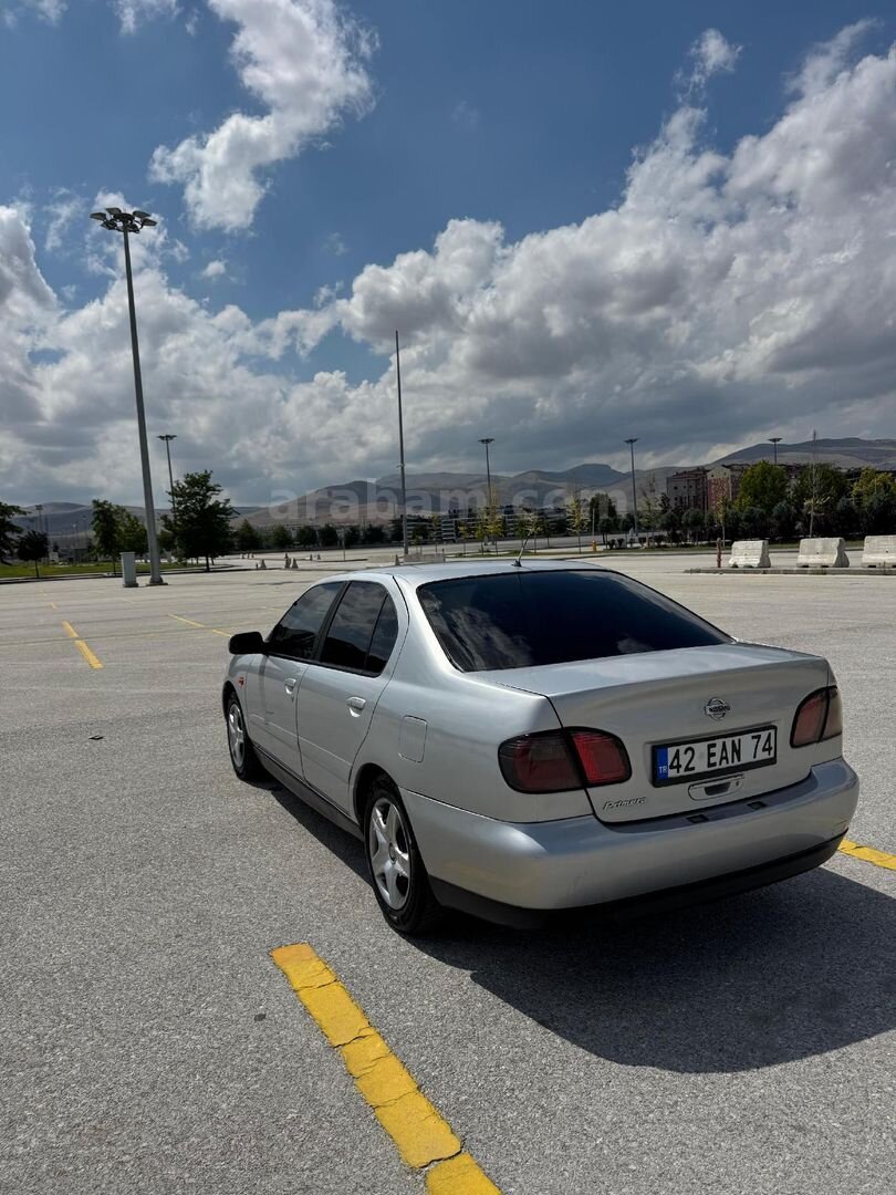 Sahibinden Nissan Primera 1.6 Comfort 2000 Model Konya 338.000 km Gri (Gümüş) 3
