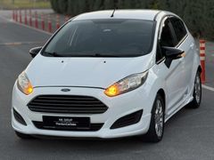 NK GRUP - FORD FİESTA 2015 HATASİZ BOYASİZ OTOMATİK 1.SİNİF