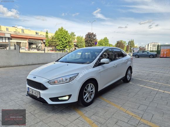 107 BİN KM DE DİZEL OTOMATİK FORD FOCUS