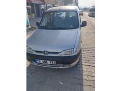 Sahibinden Peugeot 206+ 1.4 HDi Sportium 2011 Model 