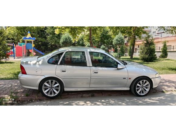 Sahibinden Opel Vectra 2.0 GLS 2000 Model