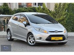 FIESTA TİTANYUM MÜKEMMEL KONDİSYON DÜŞÜK KM
