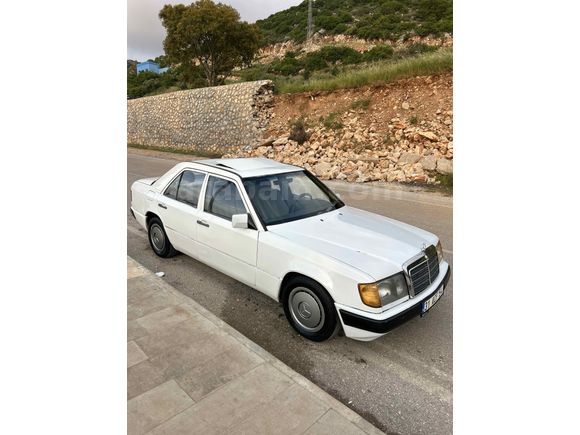 Sahibinden Mercedes - Benz 250 D 1987 Model 