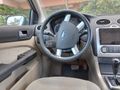 Sahibinden Ford Focus 1.6 Ghia 2006 Model
