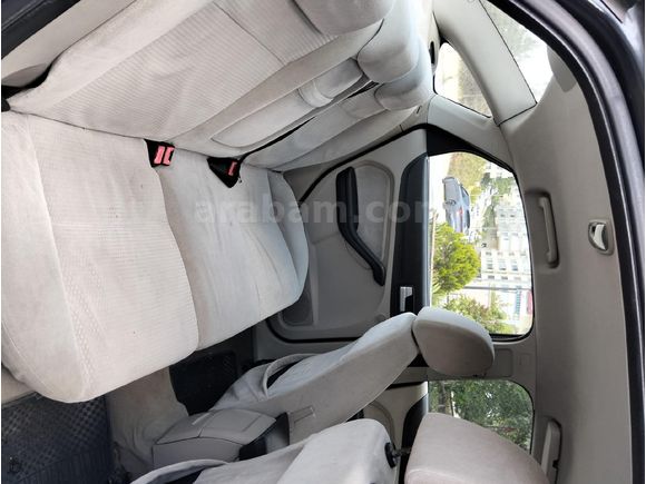 Sahibinden Ford Focus 1.6 Ghia 2006 Model
