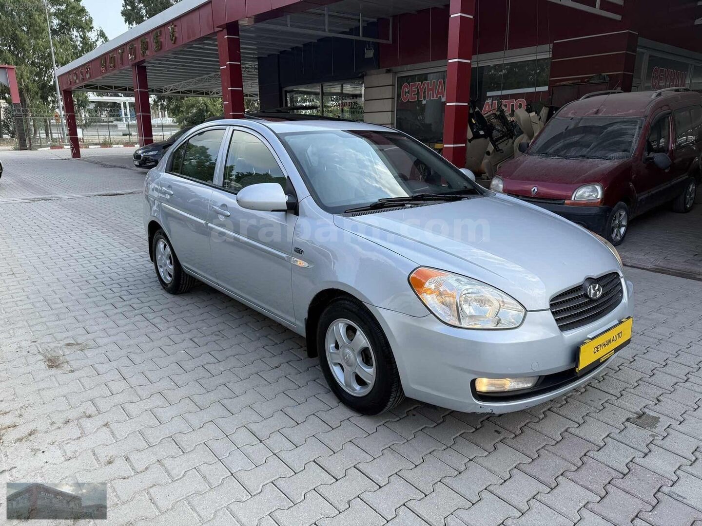 Galeriden Hyundai Accent Era 1.5 CRDi-VGT Style 2008 Model Adana 238.500 km Gri 3