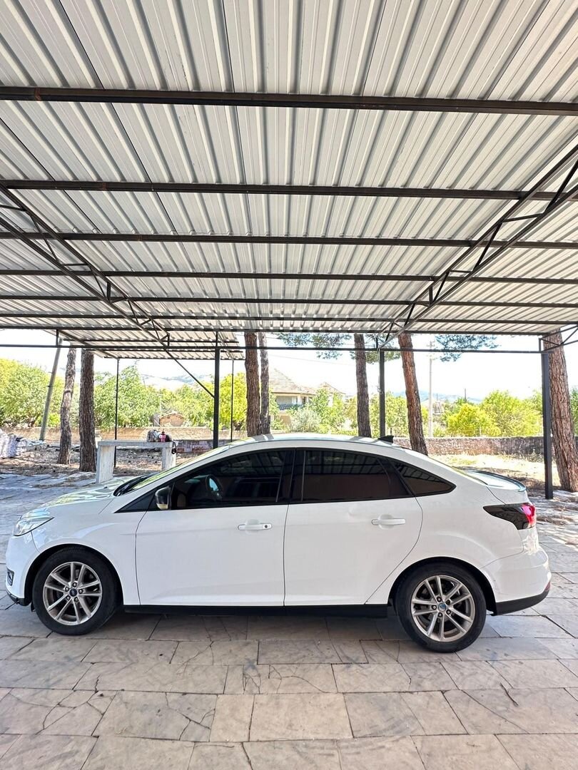 Sahibinden Ford Focus 1.6 TDCi Trend X 2016 Model Antalya 232.000 km Beyaz 2