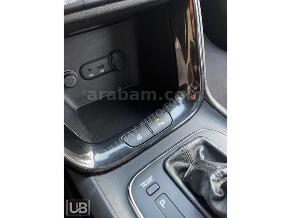 DÜŞÜK KM / HATASIZ / CAM TAVAN KİA CEED