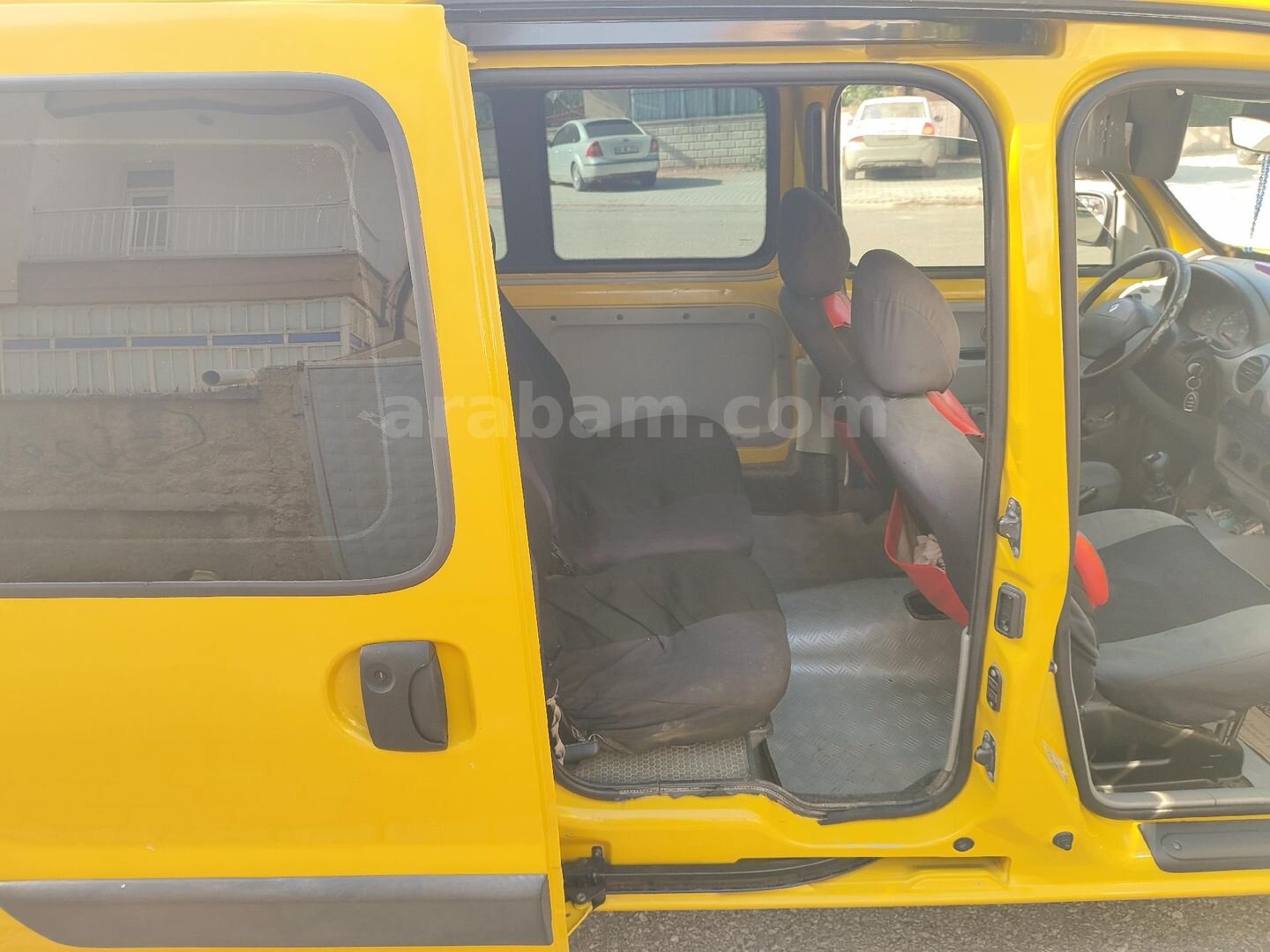 Sahibinden Renault Kangoo 1.9 D 2002 Model Konya 368.555 km Sarı 5