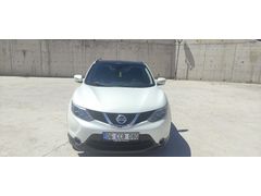 Sahibinden Nissan Qashqai 1.2 DIG-T Sky Pack 2015 Model