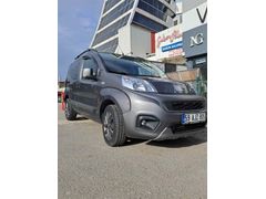 Sahibinden Fiat Fiorino Combi 1.4 Eko Premio 2023 Model  47.000 km Füme