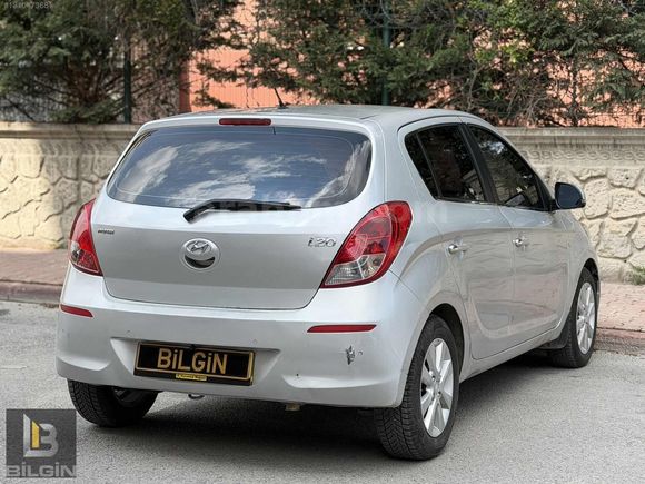 HYUNDAİ İ20 1.4 CRDİ SENSE