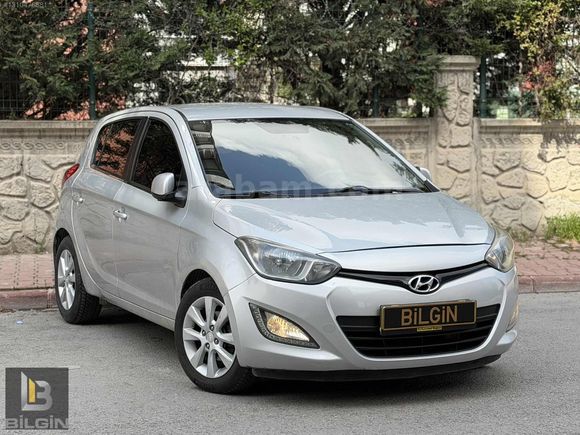 HYUNDAİ İ20 1.4 CRDİ SENSE