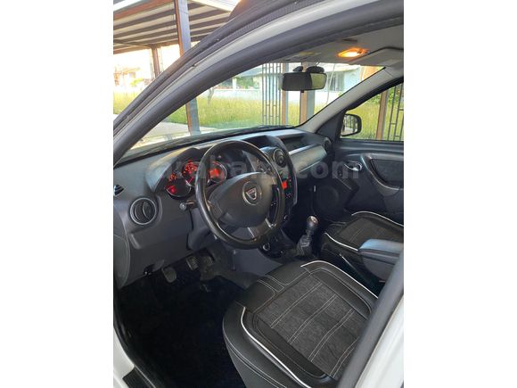 Galeriden Dacia Duster 1.5 dCi Laureate 2015 Model Kayseri