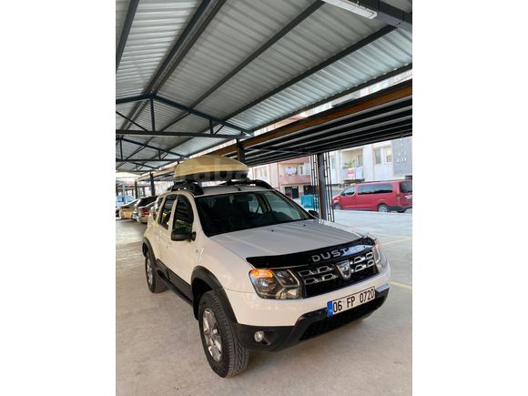 Galeriden Dacia Duster 1.5 dCi Laureate 2015 Model Kayseri