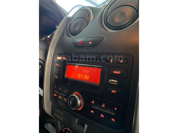 Galeriden Dacia Duster 1.5 dCi Laureate 2015 Model Kayseri