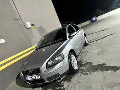 Sahibinden Volvo S40 1.6 2006 Model  185.000 km Gri (Gümüş)