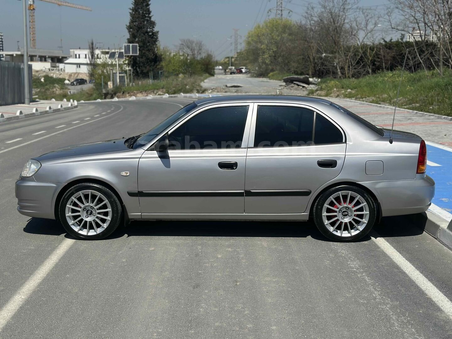 Sahibinden Hyundai Accent 1.3 Admire 2005 Model Tekirdağ 192.500 km Gri (Gümüş) 4