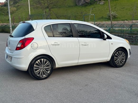 Sahibinden Opel Corsa 1.4 Enjoy 2013 Model