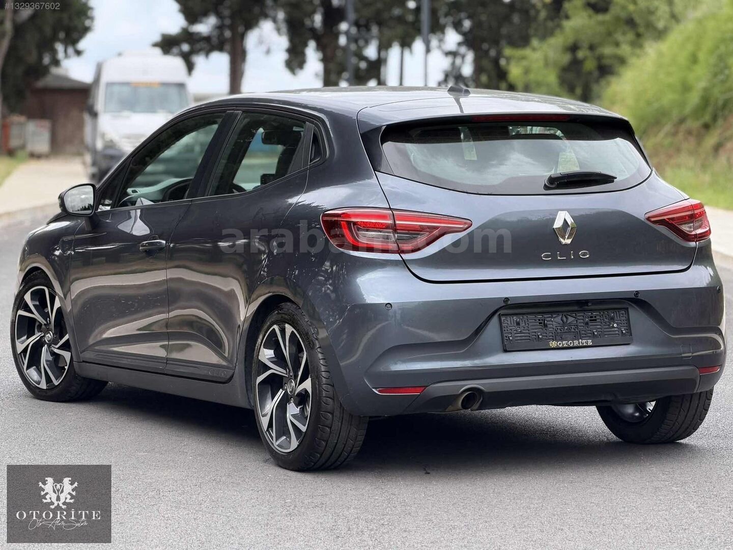 Galeriden Renault Clio 1.0 TCe Joy 2021 Model Trabzon 106.000 km Gri 6