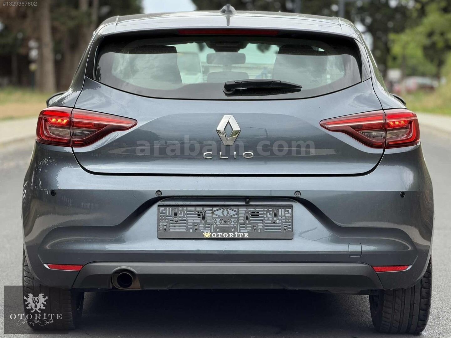 Galeriden Renault Clio 1.0 TCe Joy 2021 Model Trabzon 106.000 km Gri 5