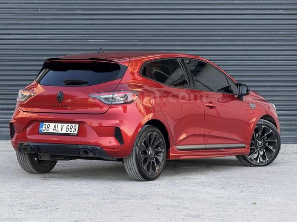 ŞEKERCİ AUTO 2024 RENAULT CLİO 1.0 TCE TECHNO ESPRİT ALPİNE