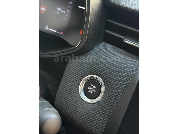 ŞEKERCİ AUTO 2024 RENAULT CLİO 1.0 TCE TECHNO ESPRİT ALPİNE