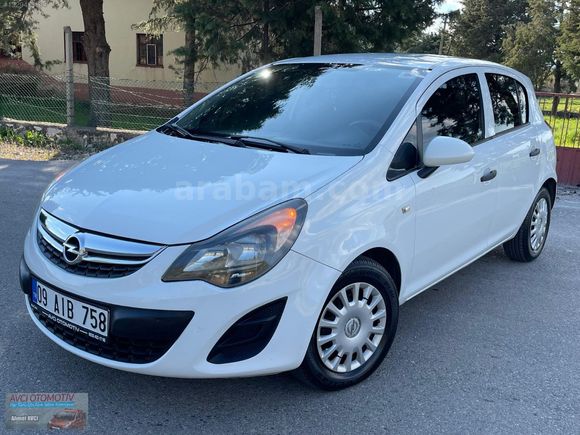 2014 MODEL CAM GİBİ OPEL CORSA..