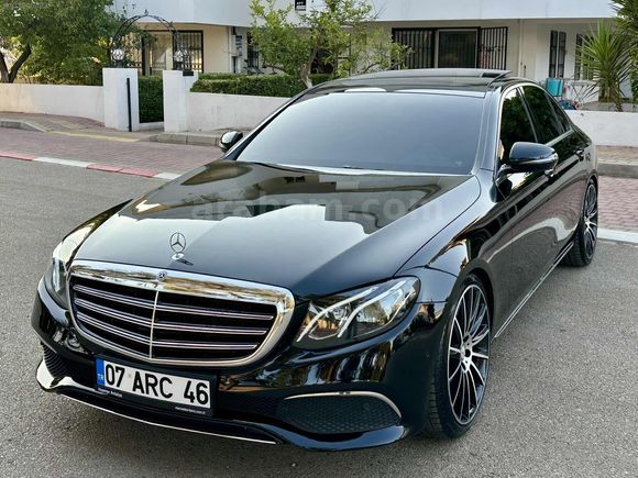 2017/E180/EXCLUSİVE/CAM TAVAN/COMMAND/İÇİ FINDIK/AHŞAP/BURMESTER