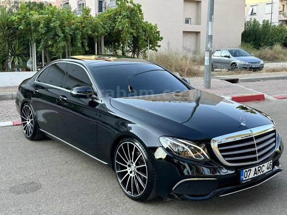 2017/E180/EXCLUSİVE/CAM TAVAN/COMMAND/İÇİ FINDIK/AHŞAP/BURMESTER