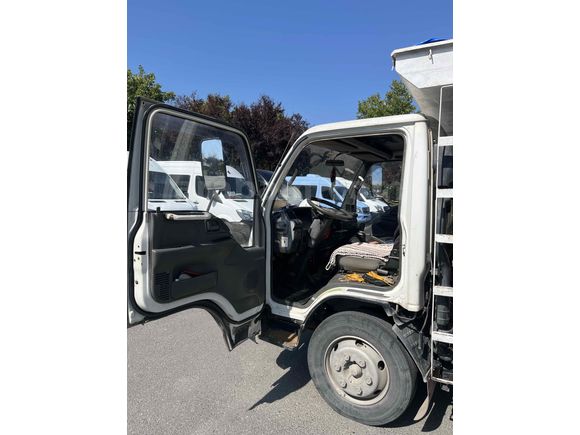 Sahibinden Isuzu NPR 