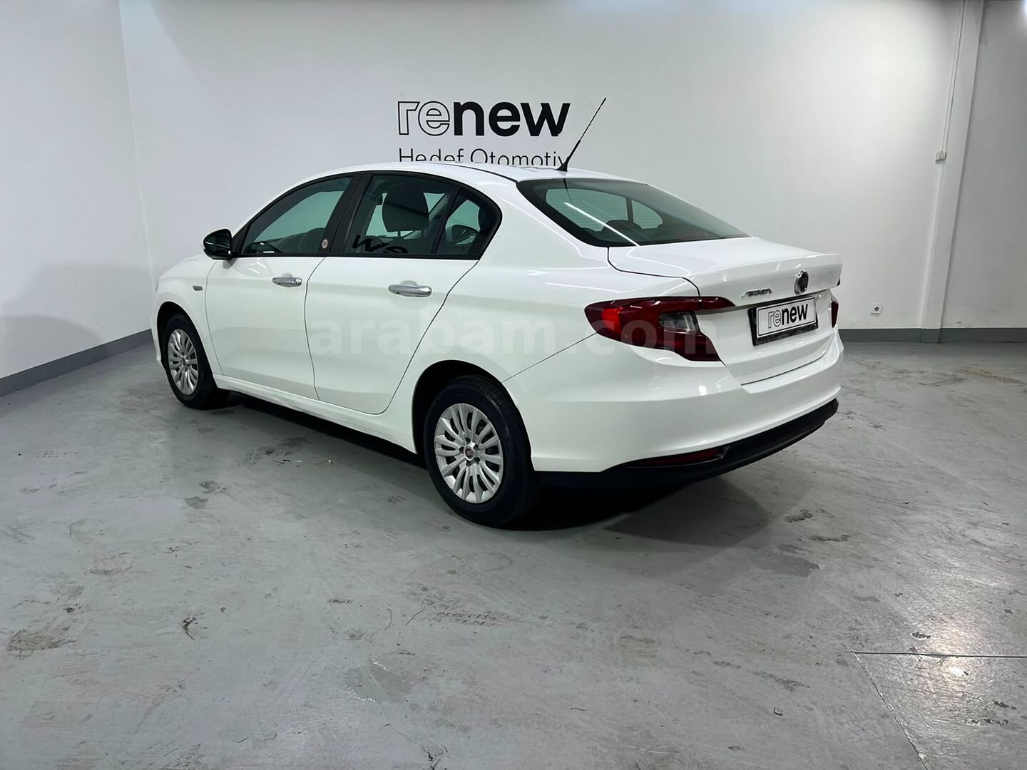 Galeriden Fiat Egea 1.3 Multijet Easy 2023 Model İstanbul 148.418 km Beyaz 4