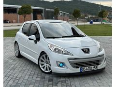 Sahibinden Peugeot 207 1.4 HDi Trendy 2007 Model  265.000 km Beyaz