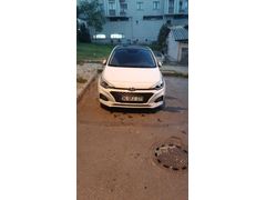 Sahibinden Hyundai i20 1.4 CRDi Elite Smart 2018 Model  100.000 km Beyaz