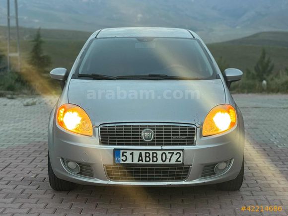 Aracımız orjinal sadece bir parça boyalıdır