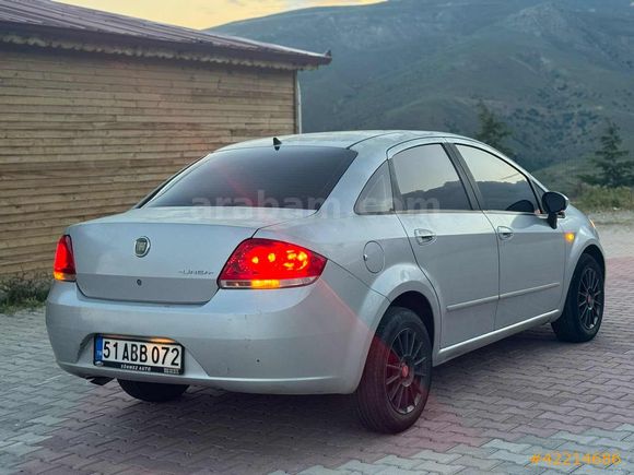 Aracımız orjinal sadece bir parça boyalıdır